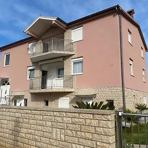 Appartamento Ban, Galižana