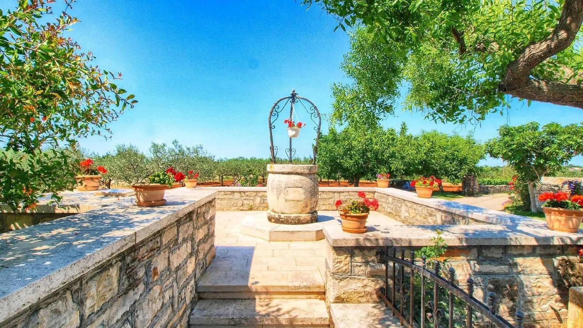 Apartment Ferienwohnung Fuer 8 Personen Ca 120 Qm In Galizana, Istrien Istrische Riviera Croatia